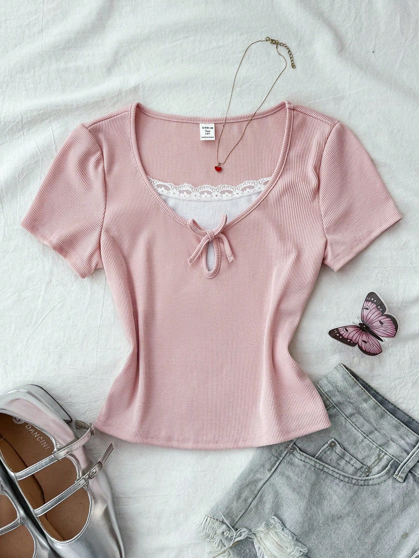 Notch Neck Lace Bow Top – Half Sleeve