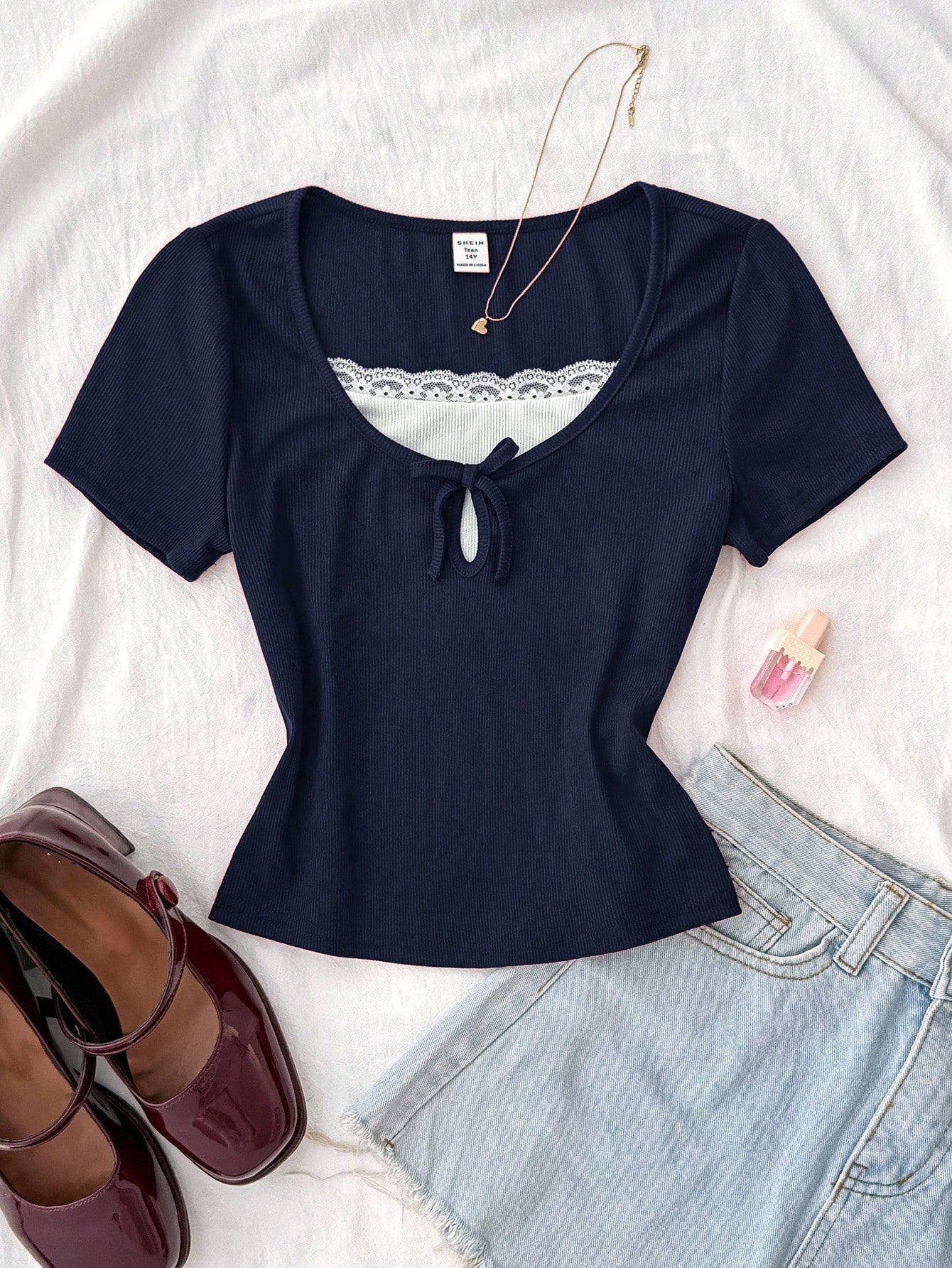 Notch Neck Lace Bow Top – Half Sleeve