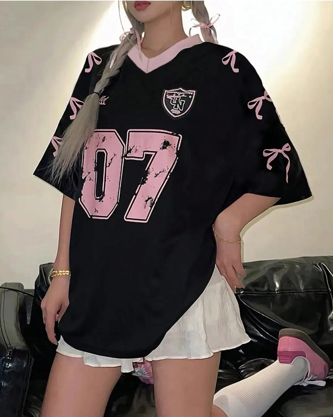 V-Neck Two-Tone Oversized Tee – Half Sleeve (07)