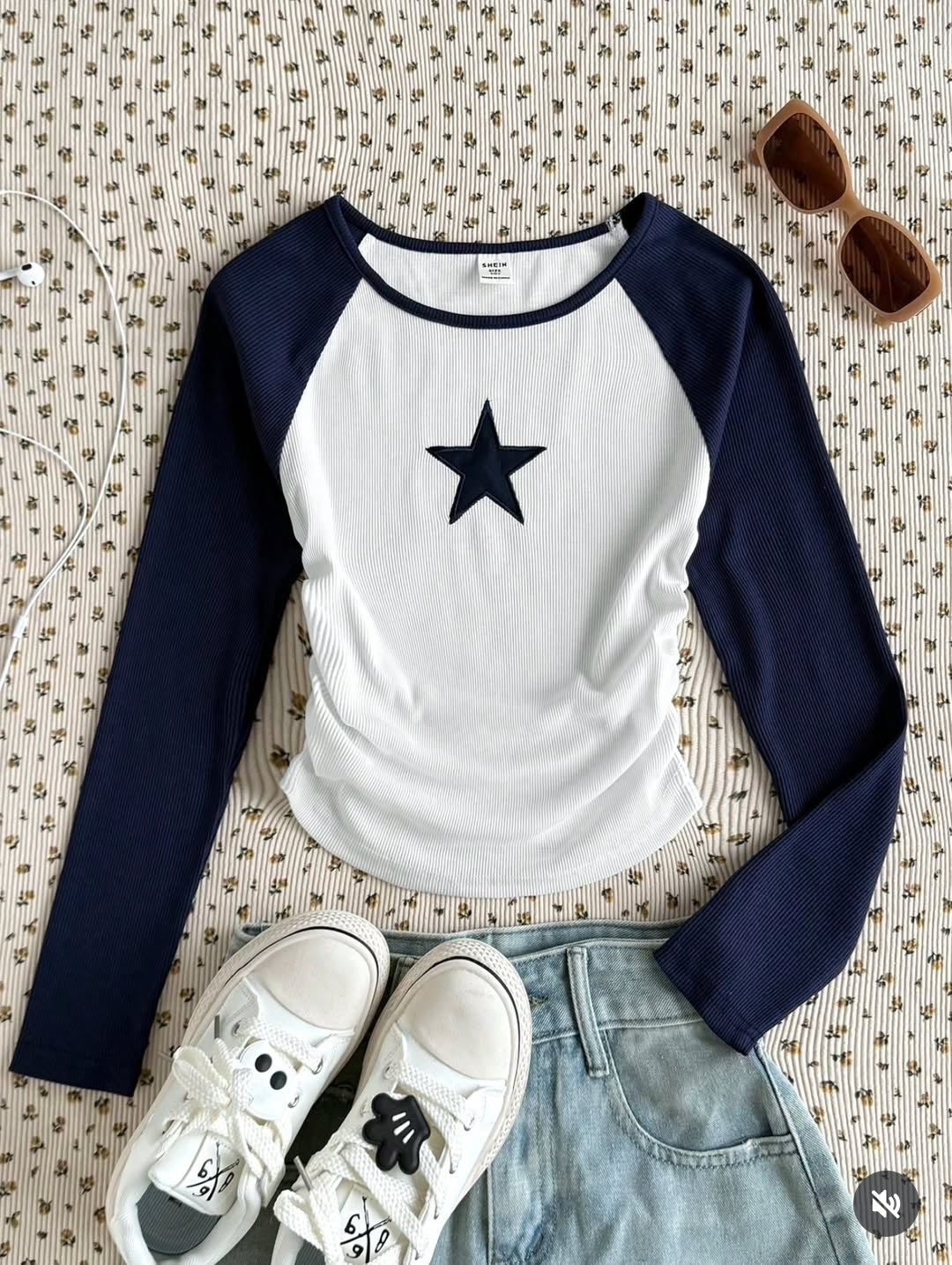 Round Neck Raglan Tee – Full Sleeve (Star)